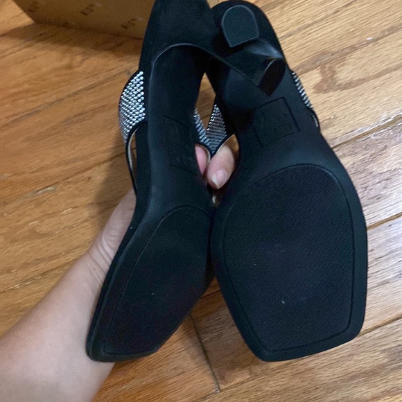 Thong heels - Picture 3 of 4